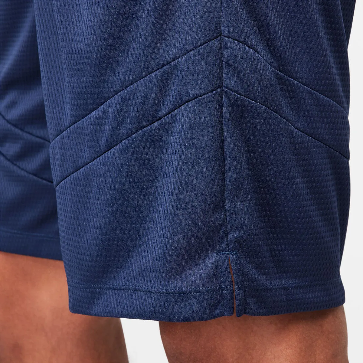 11 Icon Short - Mens