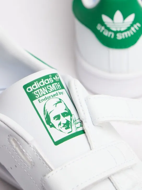 adidas Originals   Stan Smith strap sneakers 