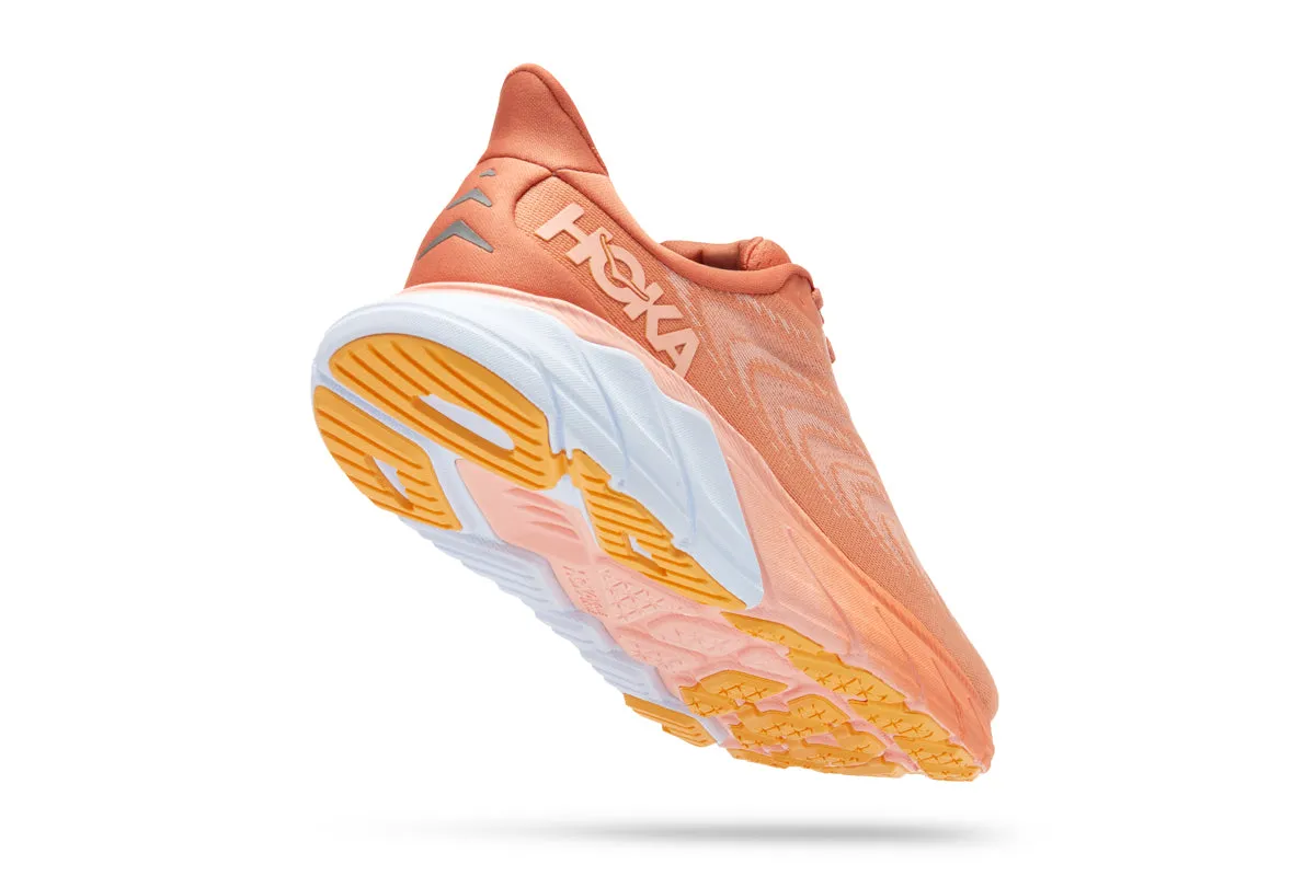 Hoka Arahi 6 B Sun Baked/Shell Coral Womens