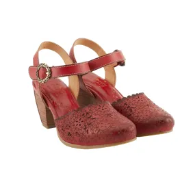 L'Artiste by Spring Step Women's Eiloota Sandals - Red