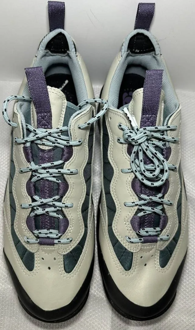 Nike acg air mada clay green mauve