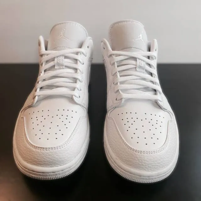 Nike air jordan 1 low 8-13 triple white tumbled leather 553558-130