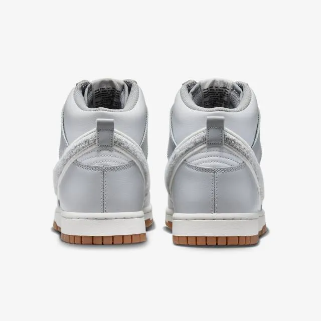 Nike Dunk High (Chenille Swoosh/ Light Smoke Grey/ Summi...