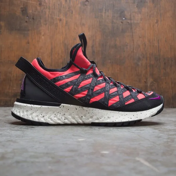 Nike Men Acg React Terra Gobe (bright crimson / vivid purple-sail)