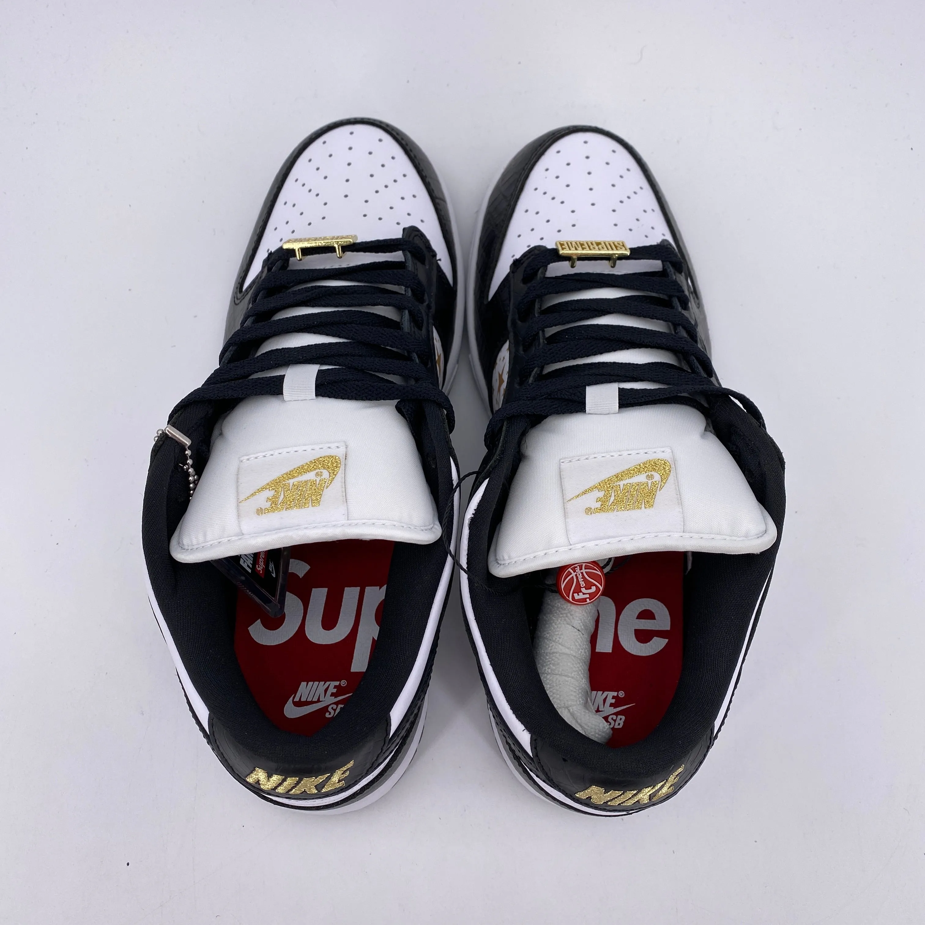 Nike SB Dunk Low Supreme Black 2021 New Size 8.5