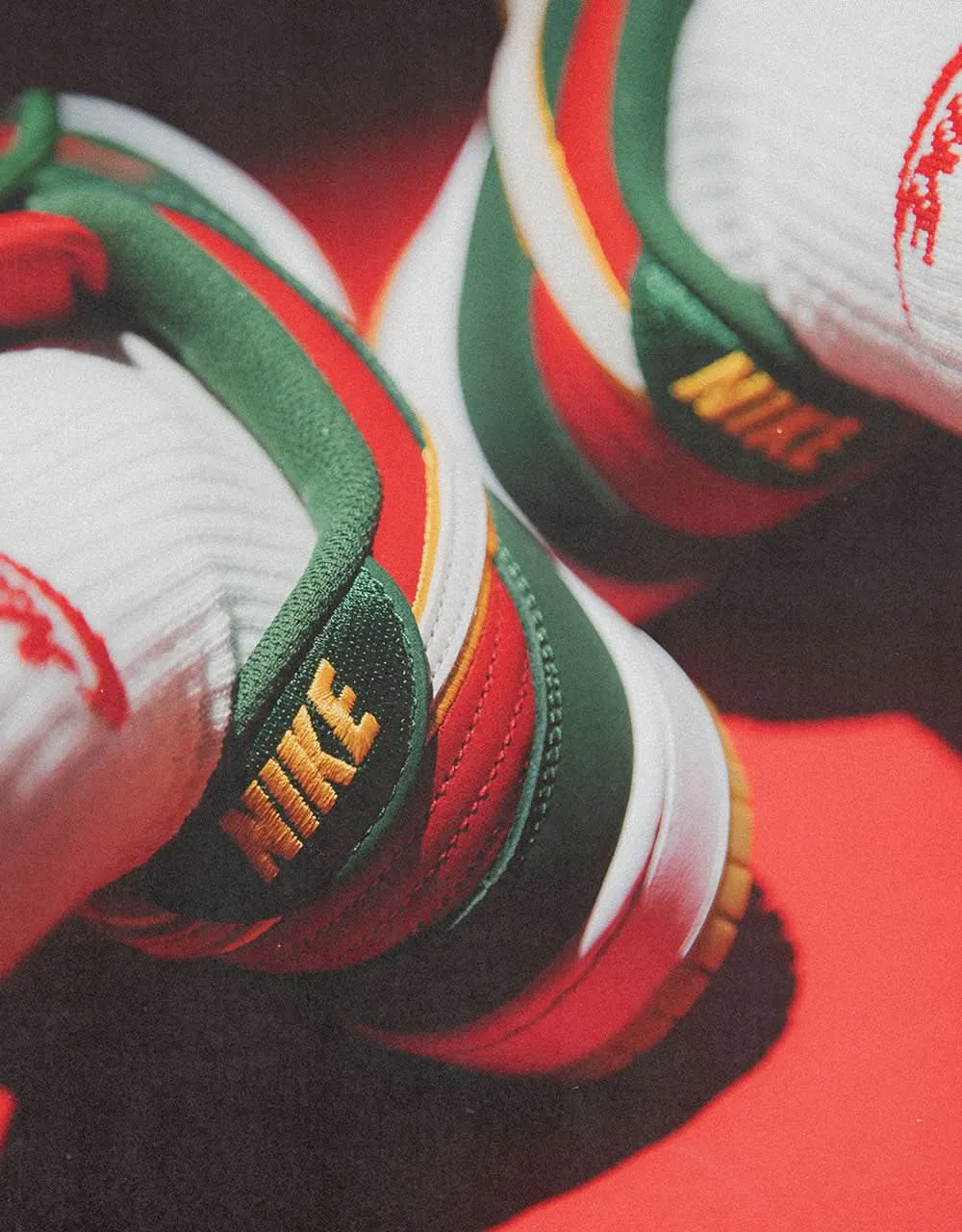 Nike SB 'Seattle SuperSonics' Dunk Low Pro Premium Skate Shoes - Fir/White-University Gold-Fire Red