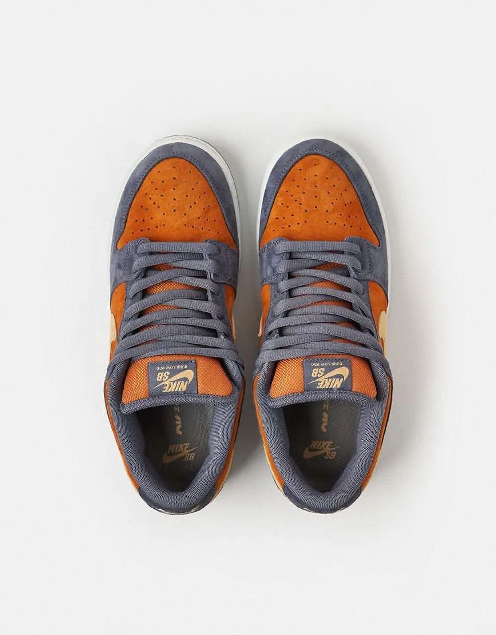 Nike SB 'Wildcard' Dunk Low Pro Skate Shoes - Light Carbon/Sesame-Monarch