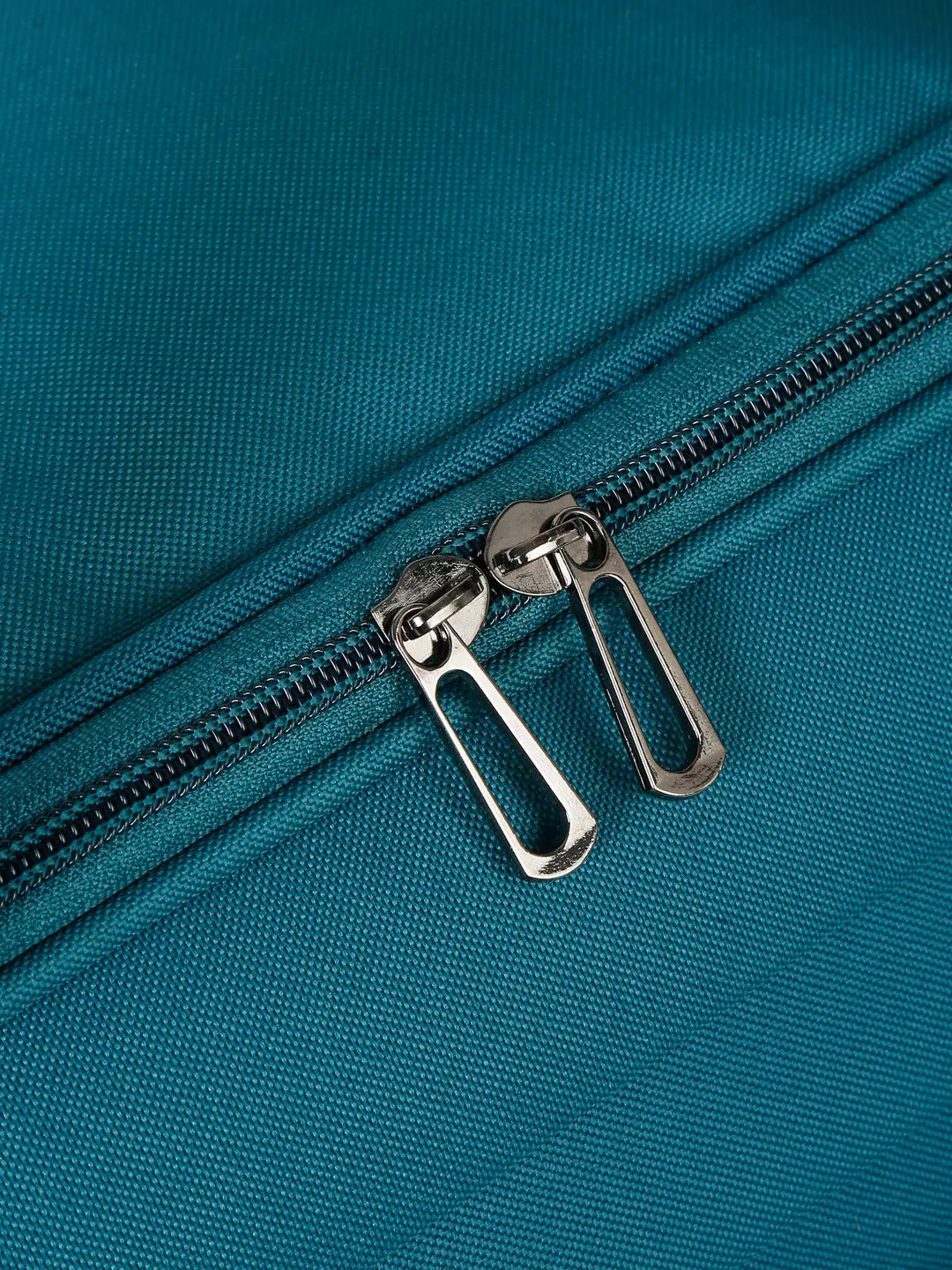 Teal Printed Medium Duffle Trolley Bag