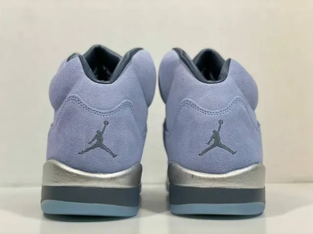 Wmns nike air jordan 5 v retro blubird 6-12 photo blue football grey dd9336-400