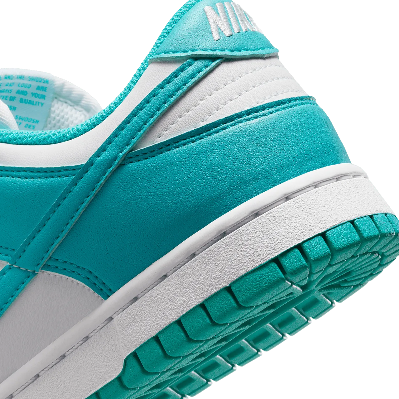 Wmns Nike Dunk Low Next Nature 'White and Dusty Cactus'