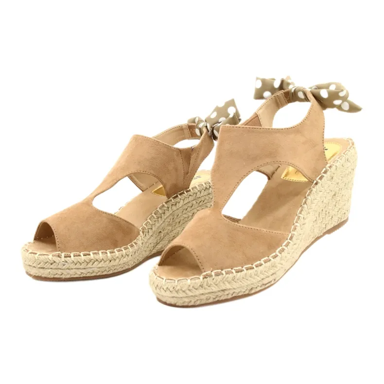 Women's Sandals On Wedge Beige Monroe 21SD98-3593